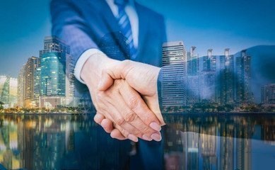 李璋皓:7.25黄金多空博弈陷震荡,附走势分析以及操作建议
